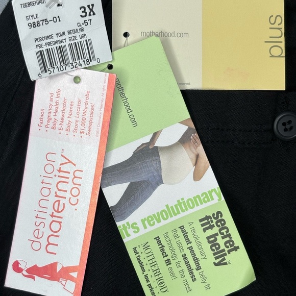 Black Secret Fit Belly Plus Size Maternity Shorts Size 3X - Picture 10 of 12